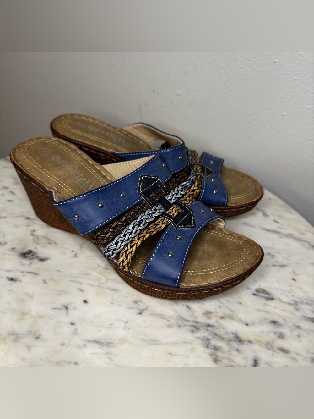 Patrizia By Spring Step Wedges Size 36 blue sandals shoes
Vegan Leather